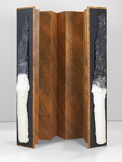 Photo of Suze Woolf artist book